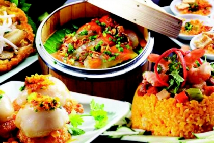 Taste of Hue: street food tour by walking