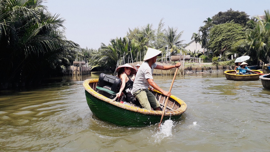 COCONUT FOREST VILLAGE - HALF DAY TOUR