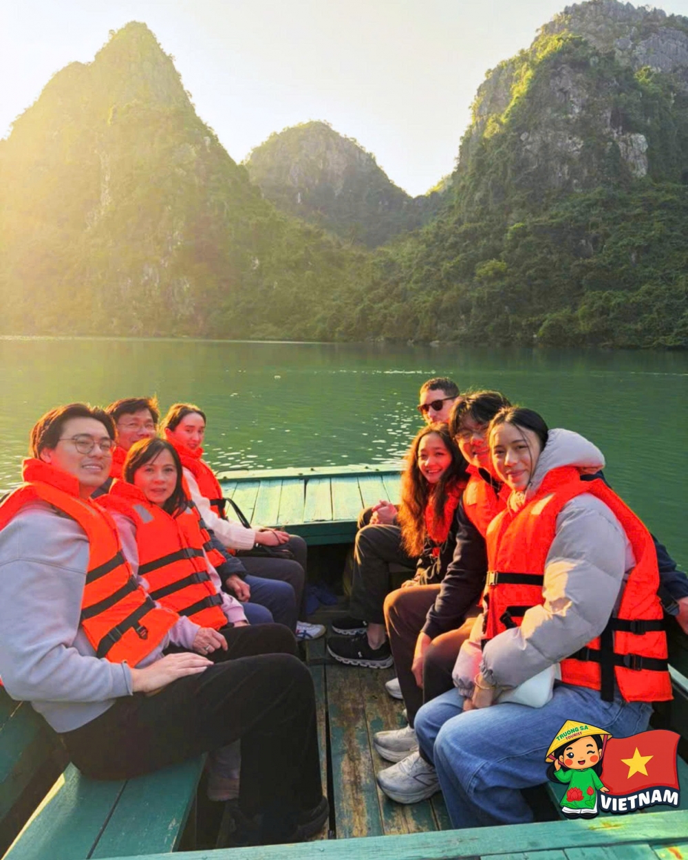 Vietnam-family-tour-10-days Vietnam-family-tour-10-days